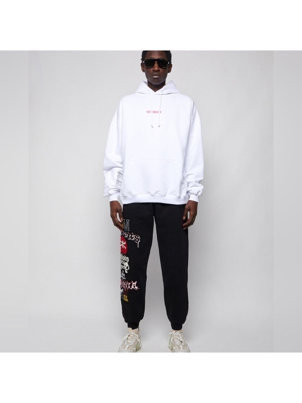 Vetements Unisex white logo hoodie size  XS BNWT